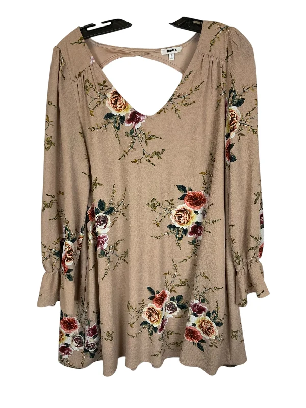 Dress Casual Short By Jodifl In Tan, Size: M