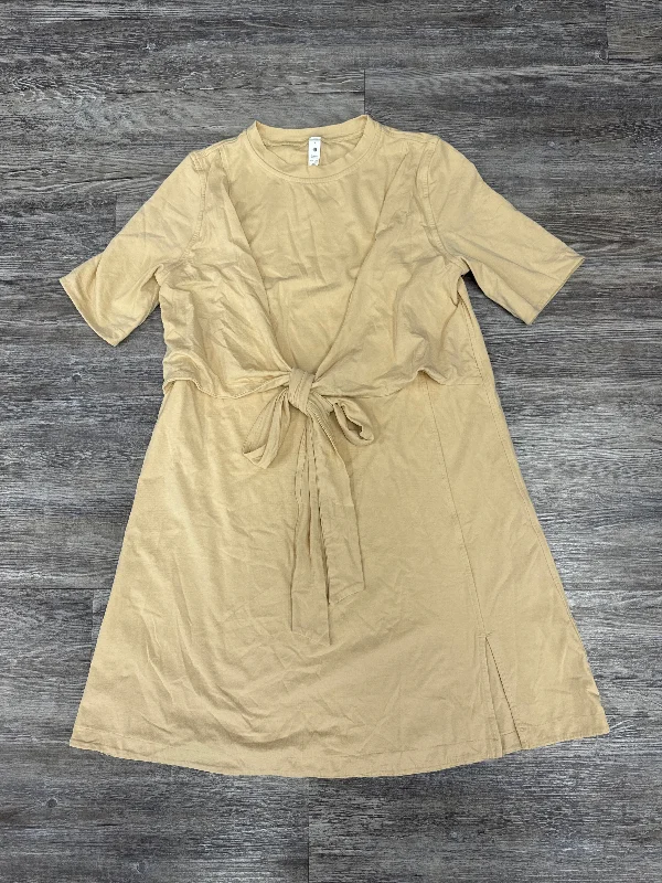 Dress Casual Short By Lululemon In Tan, Size: 4